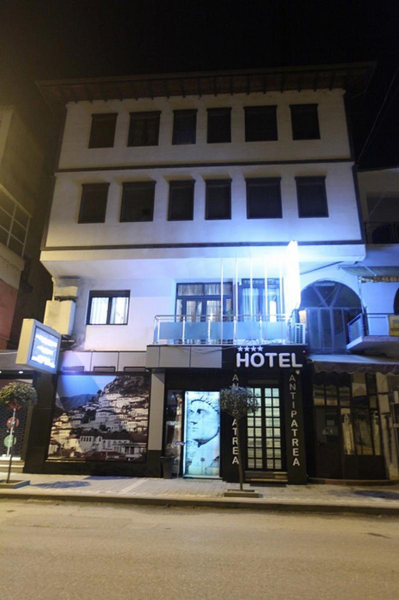 Antipatrea Hotel Berat Esterno foto